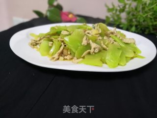 肉丝炒莴笋的做法