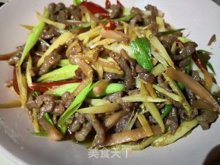 泡椒牛肉丝的做法