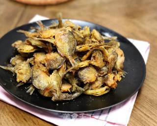 酥炸鳑鲏鱼的做法