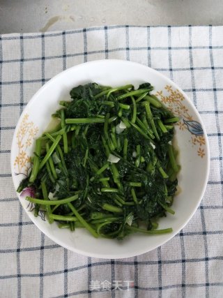 清炒茼蒿的做法