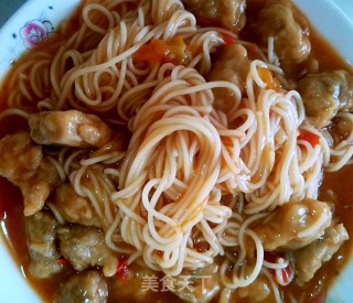 甜酸肉拌面的做法