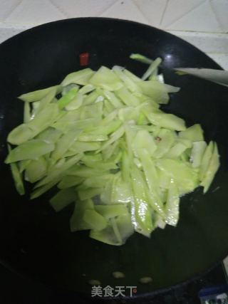 酱烧莴笋的做法