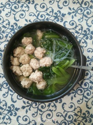 猪肉丸子粉丝白菜汤的做法