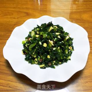 花生碎拌莴笋叶的做法
