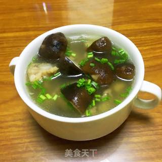香菇排骨汤的做法