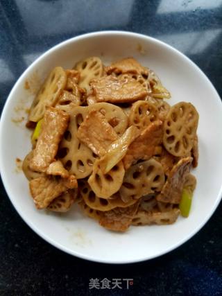 藕片炒肉的做法