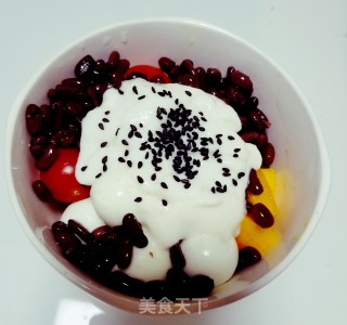 “沙拉”红豆水果沙拉