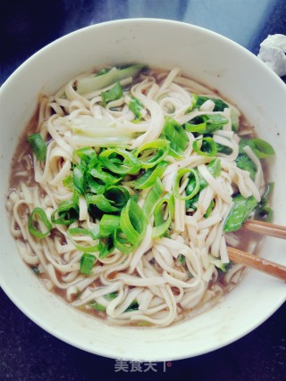 骨汤青菜面的做法