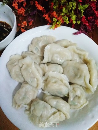 芹菜猪肉水饺的做法