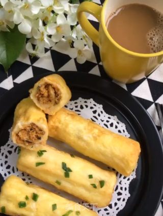 肉松鸡蛋卷的做法