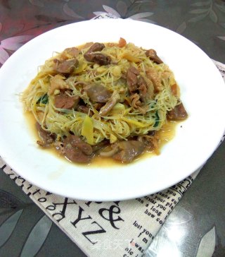 芹菜芽炒鸡心猪肉的做法