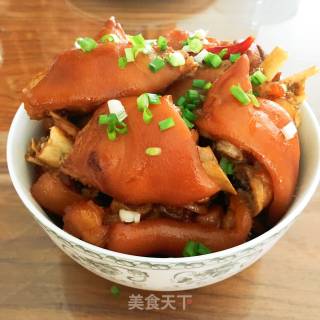 烧猪蹄的做法