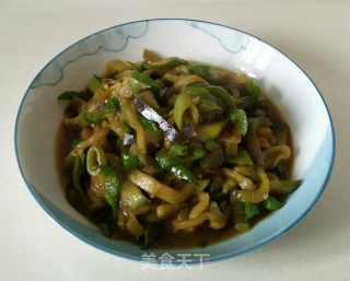 尖椒炒茄子（少油版）的做法