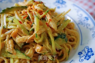 鸡丝凉面的做法