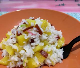 冰糖菠萝炒饭的做法