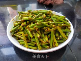 干煸蒜苔的做法