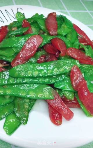 荷兰豆炒腊肠的做法