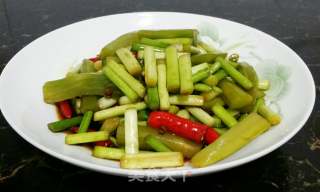小菜一碟_____拌莴苣蒜苔