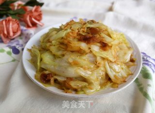 虾皮炒卷心菜的做法