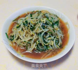 韭菜炒绿豆芽的做法