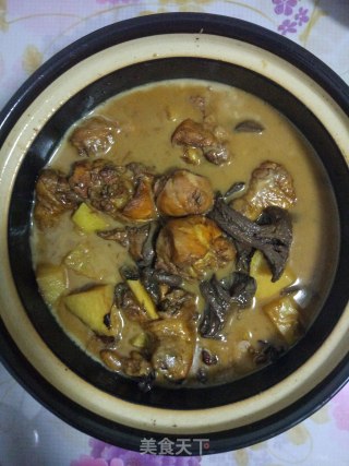砂锅鸡腿炖蘑菇土豆的做法