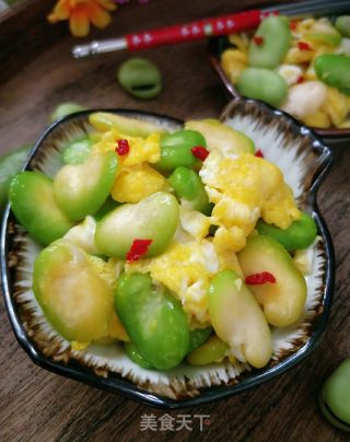 蚕豆炒蛋的做法