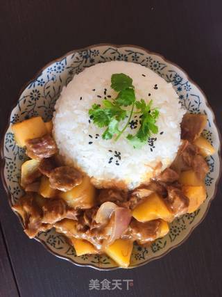 咖喱牛肉土豆饭的做法