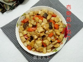 杏鲍菇炒鸡丁的做法