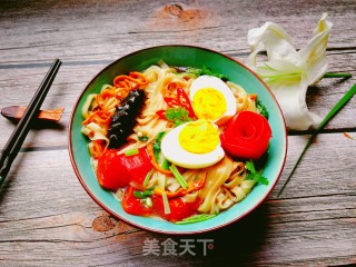 葱油海参汤面的做法