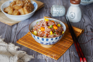 红米什锦炒饭的做法
