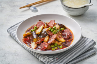 腊味茄煲的做法