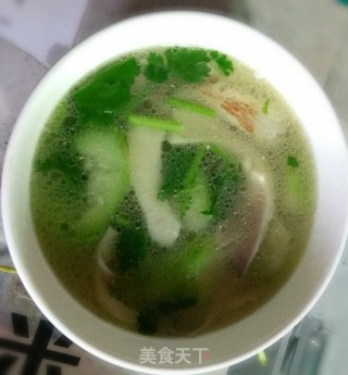 丝瓜菌菇汤的做法
