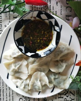 韭菜大肉水饺的做法