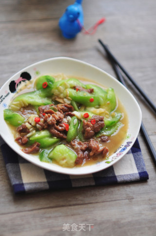 丝瓜烩牛肉的做法