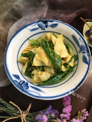 青椒豆皮的做法