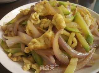葱头葫芦炒鸡蛋的做法