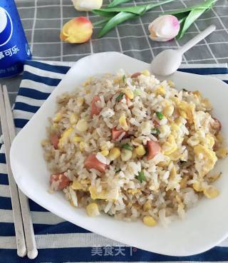 玉米粒火腿鸡蛋炒饭的做法