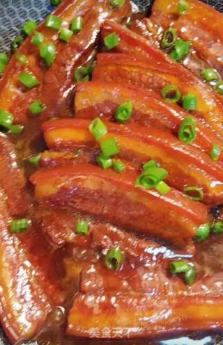 酱油五花肉的做法