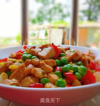彩蔬鸡丁的做法