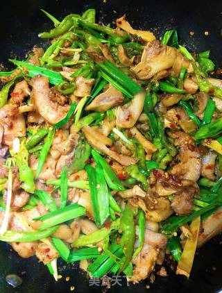 回锅猪头肉的做法