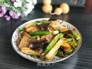 【川菜】香干回锅肉的做法