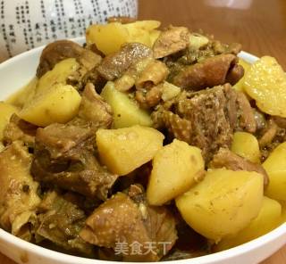 大公鸡炖土豆的做法