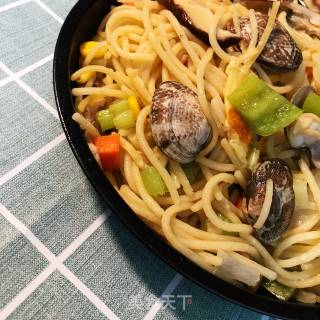 芝士焗海鲜意面的做法