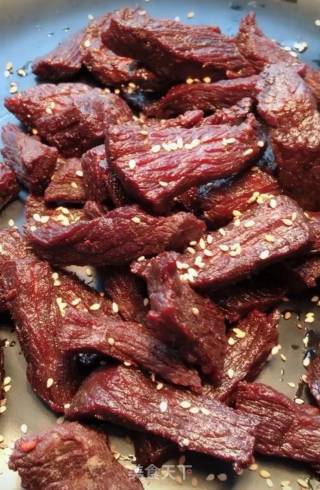 黑胡椒牛肉干的做法