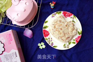 凯蒂猫玫瑰牛奶布丁的做法