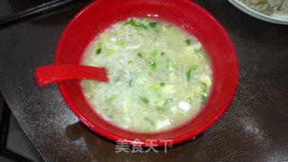 双蛋瘦肉粥的做法