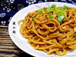 葱油面花样吃法的做法