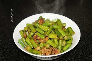 架豆角炒肉丁的做法