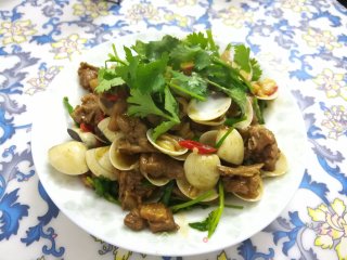 车螺焖鸭的做法