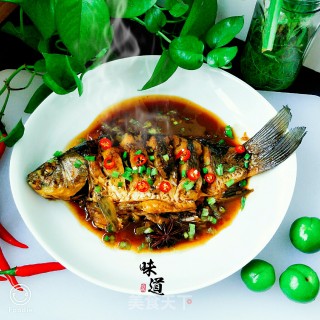 红烧鲫鱼的做法
